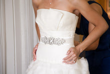 Load image into Gallery viewer, Monique Lhuillier &#39;Collette&#39; size 8 used wedding dress front view close up 
