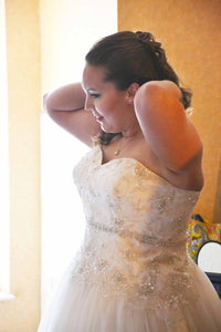 Jasmine 'Unknown' wedding dress size-16 PREOWNED