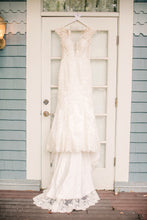 Load image into Gallery viewer, Eddy K. &#39;1131&#39; wedding dress size-08 PREOWNED
