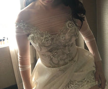 Load image into Gallery viewer, Galia Lahav &#39;Aria&#39; size 4 used wedding dress front view close up
