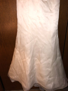 Exquisite Bride 'Portia' size 10 new wedding dress view of body of dress