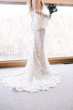 Load image into Gallery viewer, Azazie &#39;Hearst&#39; wedding dress size-04 PREOWNED
