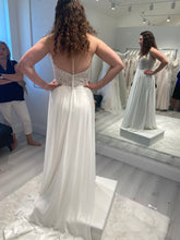 Load image into Gallery viewer, Rebecca Ingram &#39;Nicole&#39; wedding dress size-10 SAMPLE
