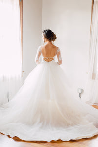 Hayley Paige 'Pippa' size 2 used wedding dress back view on model