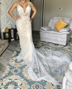 Customed Designed 'L’amour Calla Blanche ' wedding dress size-04 SAMPLE