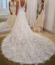 Load image into Gallery viewer, ROMINA RUFINELLI &#39;2019 PERSONALIZED&#39; wedding dress size-02 PREOWNED
