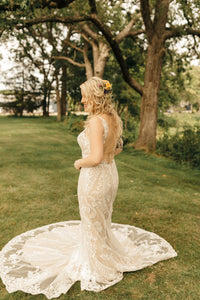Wtoo 'Viola' size 10 used wedding dress side view on bride