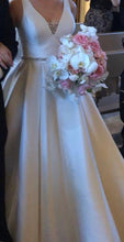 Load image into Gallery viewer, Allure Bridals &#39; 9473&#39; size 10 used wedding dress front view on bride
