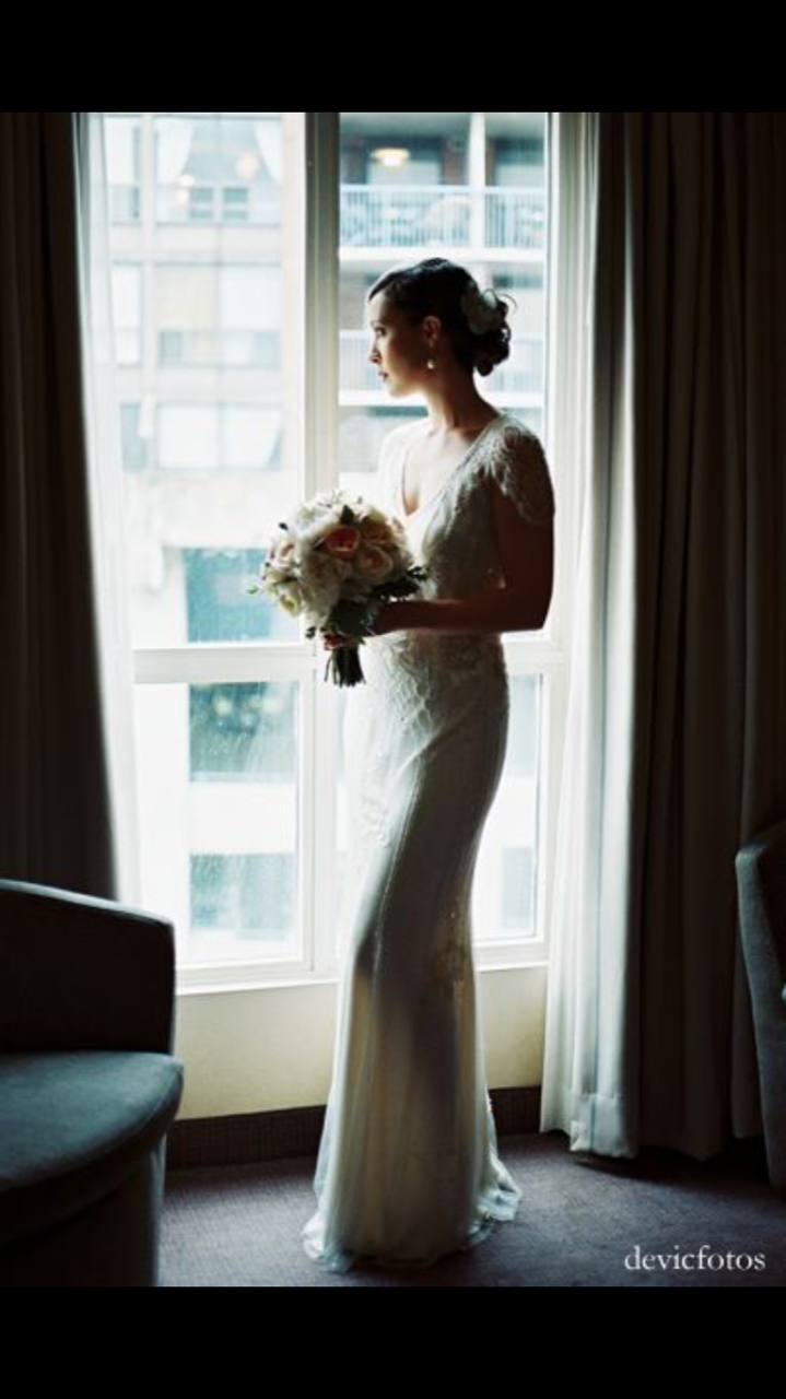 Jenny Packham 'Eden' size 10 used wedding dress side view on bride