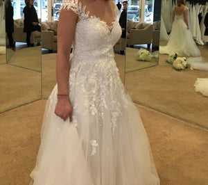 Kelly Faetanini 'Audrey' wedding dress size-04 NEW