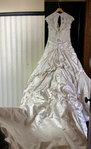 Maggie Sottero 'Perla Lynette A3632' wedding dress size-08 NEW