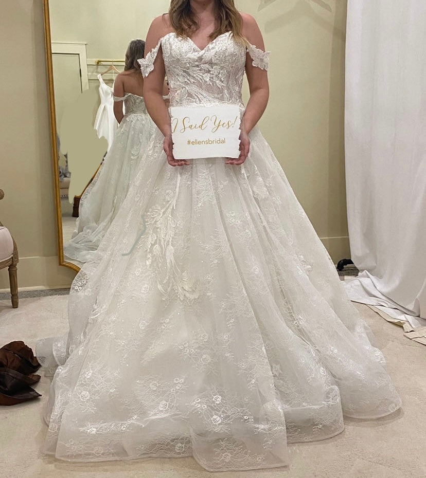Justin Alexander '44200' wedding dress size-10 SAMPLE
