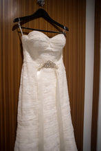 Load image into Gallery viewer, Wtoo &#39;Renee Lace and Tulle&#39; size 6 used wedding dress front view on hanger
