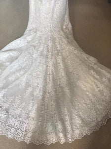 Allure Romance '2700' size 12 new wedding dress close up of train