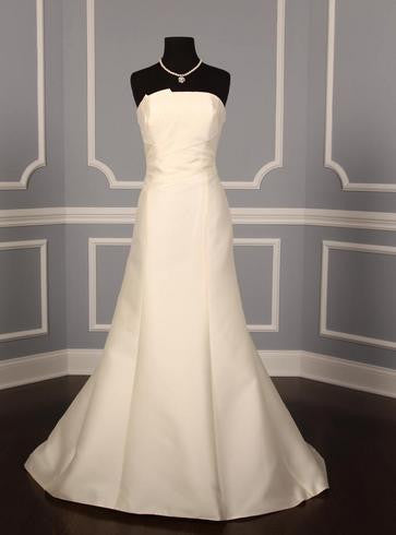 Anne Barge '168' size 8 new wedding dress front view on mannequin
