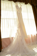Load image into Gallery viewer, Custom Sweetheart Illusion Low Back Mermaid Wedding Dress
