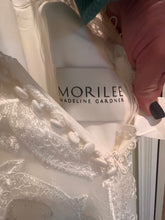 Load image into Gallery viewer, Morilee &#39;21360&#39; wedding dress size-06 NEW
