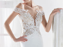 Load image into Gallery viewer, Nicole Spose &#39;NIAB 1840&#39; size 6 used wedding dress front view on model
