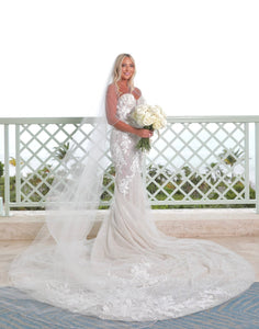 BERTA '19-110' wedding dress size-02 PREOWNED