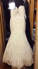Load image into Gallery viewer, Pronovias &#39;imelda&#39; wedding dress size-06 NEW
