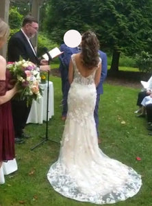 Milla Nova  'Goldie ' wedding dress size-06 PREOWNED