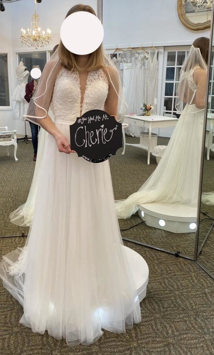 Stella York '6707' wedding dress size-00 NEW