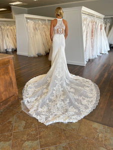 Allure 'Jade' wedding dress size-08 NEW