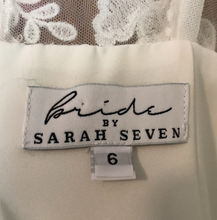 Load image into Gallery viewer, Sarah Seven &#39;Easten&#39; wedding dress size-04 PREOWNED
