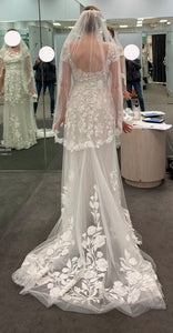 Melissa Sweet 'STYLE# MS251199: Embroidered illusion cap sleeve wedding dress and veil' wedding dress size-06 PREOWNED