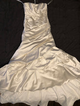 Load image into Gallery viewer, Private Label by G  &#39;MA45&#39; wedding dress size-10 NEW

