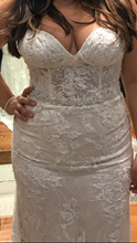 Load image into Gallery viewer, Limor Rosen &#39;Holly&#39; size 8 used wedding dress front view close up
