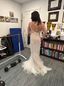 Liz martinez 'Luca' wedding dress size-06 PREOWNED
