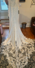 Load image into Gallery viewer, Beloved Casablanca Bridal &#39;BL327&#39; wedding dress size-12 NEW
