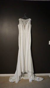 Pronovias 'Eladia' wedding dress size-10 SAMPLE