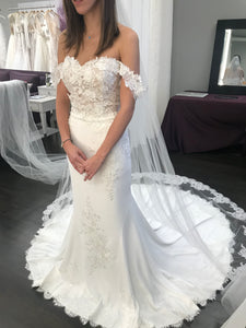 St. Patrick 'Zali' size 2 new wedding dress front view on bride