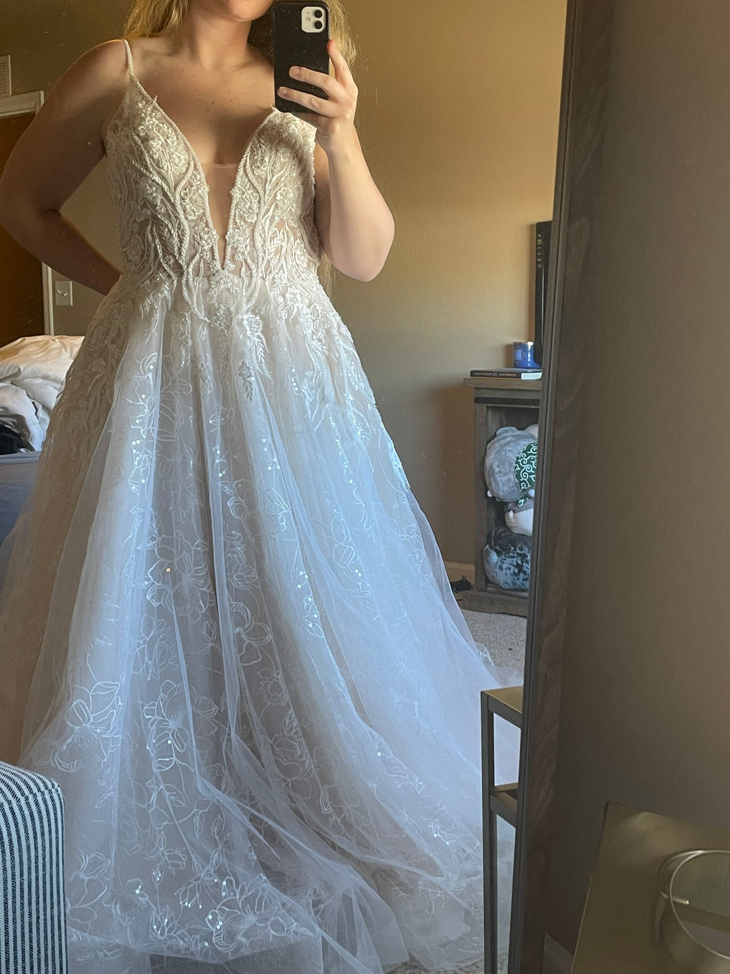 Brooklyn Grace 'The Charlotte' wedding dress size-06 NEW