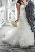 Load image into Gallery viewer, Mark Zunino &#39;MZ2 style 74514&#39; - mark zunino - Nearly Newlywed Bridal Boutique - 3
