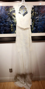 David's Bridal 'Cap sleeve Lace Trumpet' wedding dress size-12 NEW