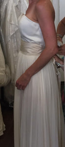 Sarah Seven 'Leo' wedding dress size-04 SAMPLE