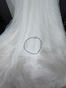 Netta Benshabu 'River' wedding dress size-04 PREOWNED