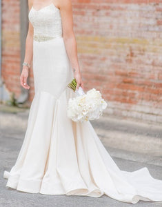 Tara LaTour 'NA' wedding dress size-04 PREOWNED
