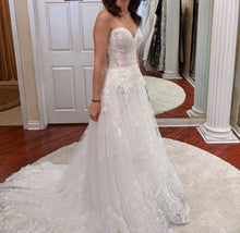 Load image into Gallery viewer, Sottero and Midgley &#39;Watson 8SN544&#39; wedding dress size-00 NEW
