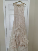 Load image into Gallery viewer, Essence Of Australia &#39;D1910CR&#39; size 6 used wedding dress front view on hanger
