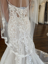 Load image into Gallery viewer, Madison James &#39;21315&#39; wedding dress size-06 NEW
