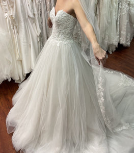 sophia tolli 'Karoline' wedding dress size-04 NEW