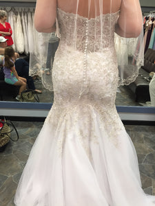 Mori Lee 'Madeline Garden' size 14 new wedding dress back view on bride