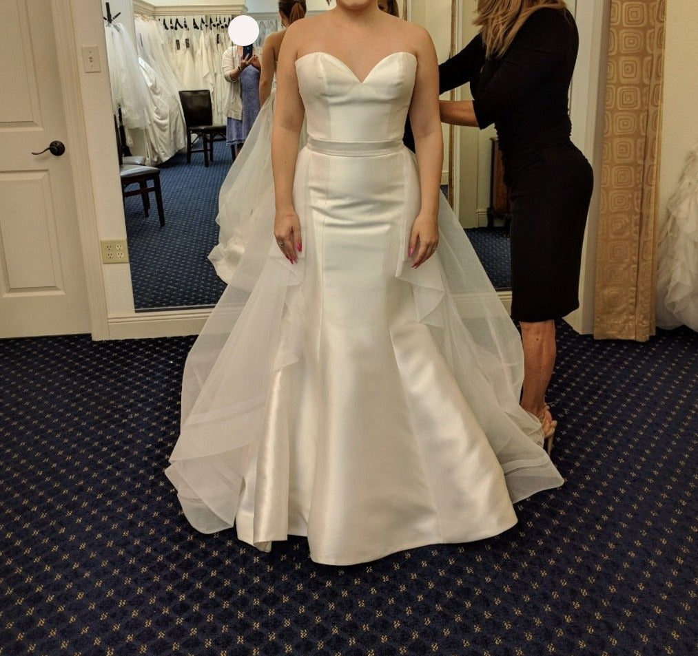 Allure 'Romance 3000t' wedding dress size-08 NEW
