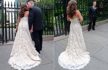 Load image into Gallery viewer, Sareh Nouri &#39;Remedios&#39; size 2 used wedding dress back views on bride
