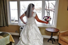Load image into Gallery viewer, Alfred Angelo &#39;Sapphire Collection 758&#39; size 12 used wedding dress back view on bride
