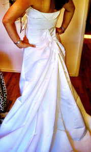 Vera Wang Domonique Silk A-line Wedding Dress - Vera Wang - Nearly Newlywed Bridal Boutique - 3